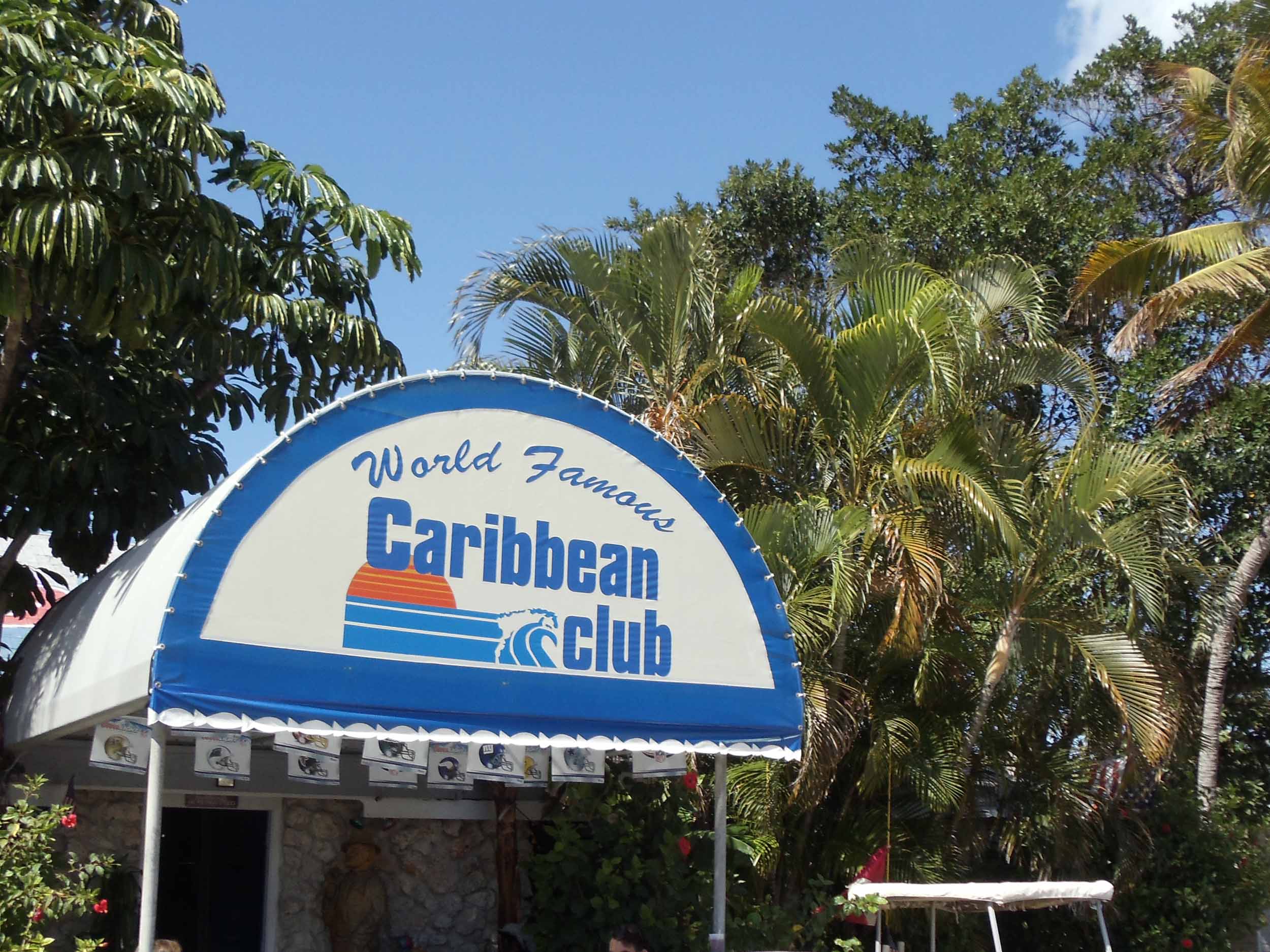 Best Dive Bars in the Upper Keys: Hidden Gems and Local Favorites